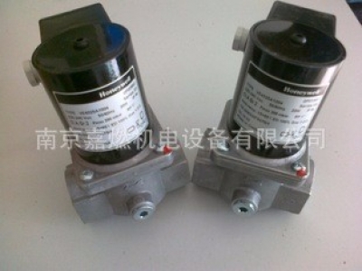 Honeywell>燃?xì)?快開>電磁閥 >VE4065A1(RP2-1/2